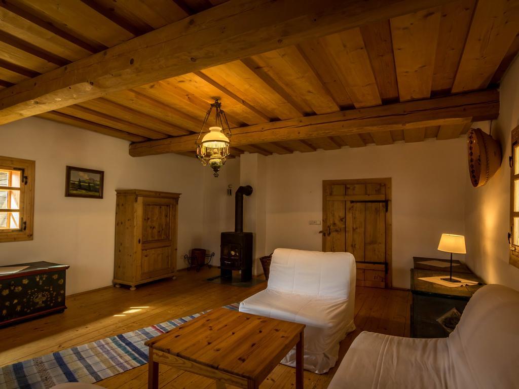 Drevenica Traditional Cottage Old Centre زوبيريتس الغرفة الصورة