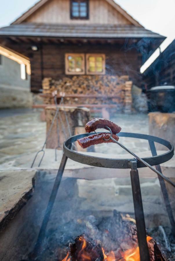 Drevenica Traditional Cottage Old Centre زوبيريتس المظهر الخارجي الصورة